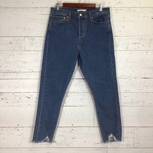 Levi’s Wedgie Skinny Ankle Raw Hem Distressed Jeans Button Fly Size 32​​​​